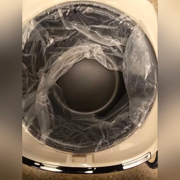 Bluebow Digital Rice Cooker, 6-Cup/2QT Small Rice Maker, 10 Presets, 24-Hr Timer - Picture 10 of 13